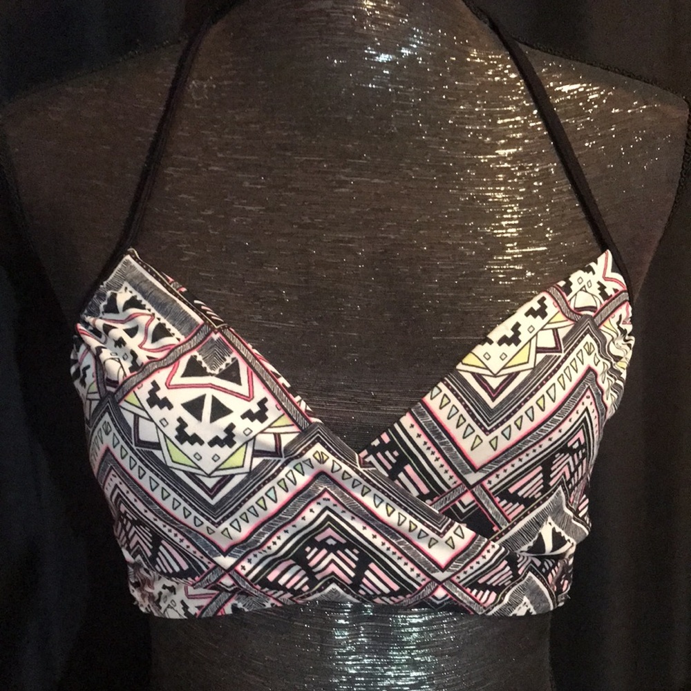 VICTORIA SECRET PINK BIKINI TOP SIZE MEDIUM